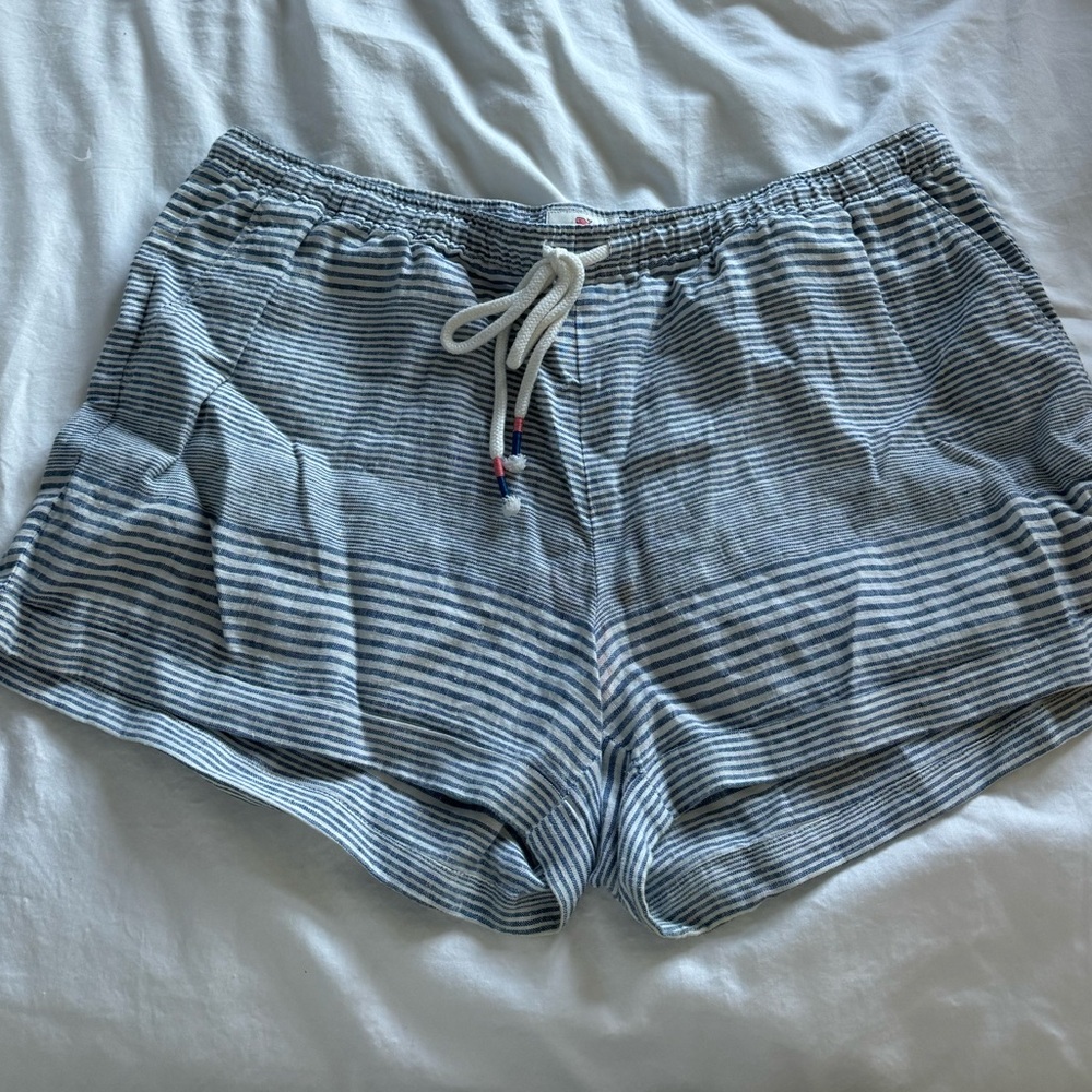 Women's Vineyard Vines Linen Shorts Size 16